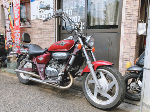ホンダ　マグナ250  カスタム　ワインレッド