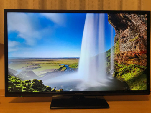 2016年製★Panasonic液晶テレビ32型 10260円