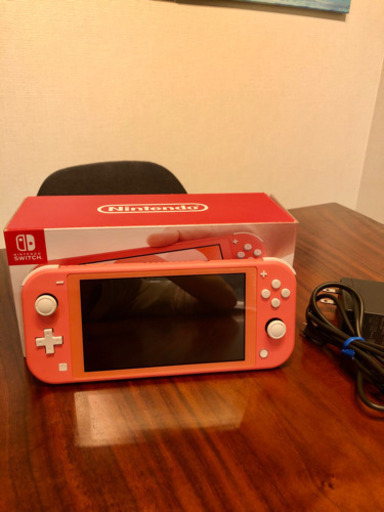 Nintendo Switch LITE　ピンク　ニンテンドー　スイッチ　ライト