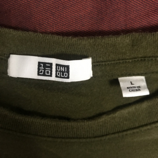 Uniqlo メンズ長袖シャツ深緑 Lサイズ くうざー 蒲田のtシャツ メンズ の中古 古着あげます 譲ります ジモティーで不用品の処分