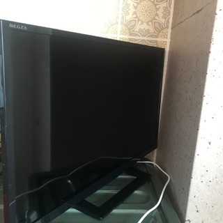 現金限定お値下げ☆TOSHIBA REGZA 24型 HDD 4テラ付属！