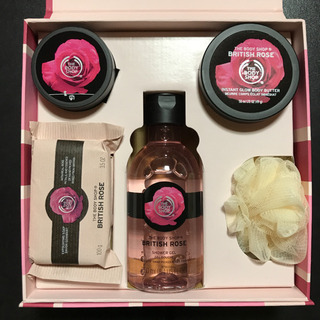 176 未使用！ THA BODY SHOP ローズバスギフト