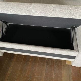 ラス１！コーナーソファ！49,800円を39800円で！通常19万円します！座面下は収納になります！早い者勝ち！