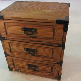 【無料】古風な木製棚（小）　W220　D170　H250