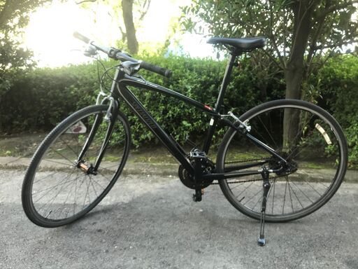 リサイクルショップどりーむ天保山店】No257　エコチャリNo11016X  SIRRUS SPECIALIZED　　軽量アルミボディ　シラス　スペシャライズド　クロスバイク　自転車　中古　整備済み　人気モデル　黒　ブラックカラー　21段ギア変速　フロント3段　リア7段