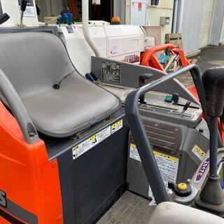 SOLD OUT】【茨城発】点検、整備済み クボタ 2条コンバイン R218S 
