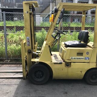 中古フォークリフト　三菱
