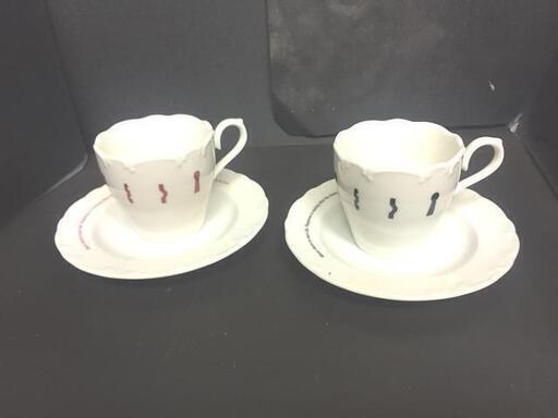 ＜未使用品＞　陶器製　ティーカップセット　ペア