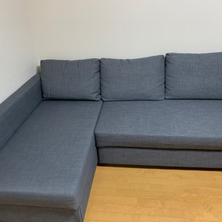 [フリーヘーテン]三人掛けソファー(購入額の半額でお譲りします)