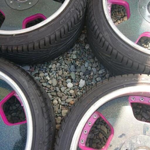 取引中引っ張りタイヤ18インチ深リムホイール 取引中引っ張りタイヤ18インチ深リムホイール