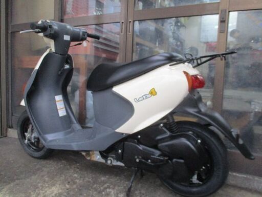 スズキ　レッツ-4　エンジン機関良好　セル1発始動いたします！調子いいです！シルバー色 スズキ レッツ-4 エンジン機関良好 セル1発始動いたします！調子いい