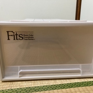 Fits 衣装ケース