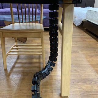 オカムラ　ダイニング5点セット　ケーブルホルダー付属　売場展開中！！！ オカムラ ダイニング5点セット ケーブルホルダー付属 売場展開中！！！