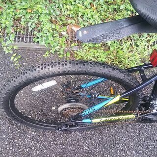 cannondale  27.5タイヤ装着モデル　CATALYST　サイズM　変速3ｘ7　　約3年使用