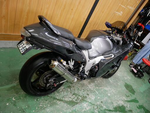 2002年式 GSX1300R ハヤブサ フルカスタム オーリンズ フルカーボン