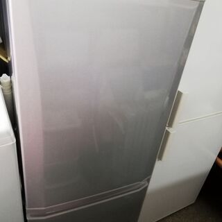 三菱ノンフロン冷凍冷蔵庫　２０１８年製　１４６L　シルバー　22...