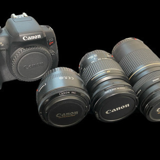 ☘️美品✨トリプルレンズキット✨Wi-Fi内蔵☘️ Canon Kiss X8i ❤️自撮り&Wi-Fi内臓❤️Canon kiss x8i トリプルレンズ❤️ ❤️Wi-Fi