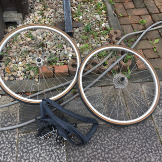 CANNONDALE SUPER V400 キャノンデール オンロードタイヤ付