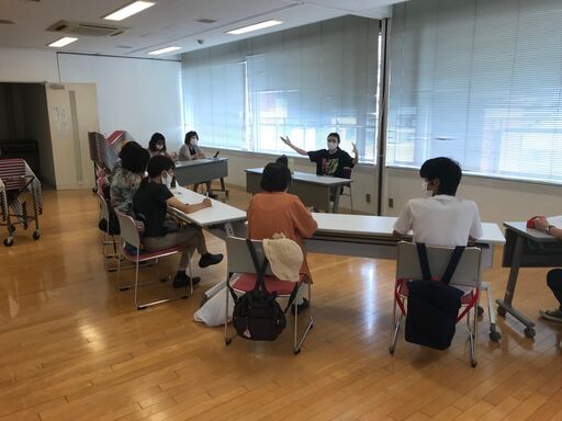 お金をかけずにネイティブから学べる 英語クラブ さいたまec 初級 中級 日曜日朝 Seabat 与野の英会話 の生徒募集 教室 スクールの広告掲示板 ジモティー