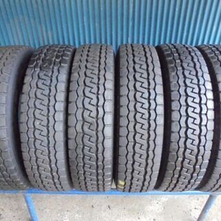 タイヤ、ホイール ブリヂストン Ecopia M812 205/85R16 117/115L LT 6 