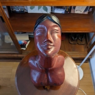 値下げしました。アンティーク 女性の首の彫刻