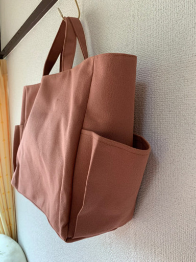 手で持つトートバッグスモークピンク 佑 木更津のバッグ トートバッグ の中古あげます 譲ります ジモティーで不用品の処分