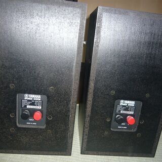 YAMAHA NS-10M PRO スピーカー2ホン NS-10M PRO - Display Collection - INNOVATION ROAD - Yamaha Corporation