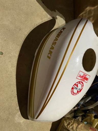 値下げしますkawasakiゼファー外装 | complexesantalucia.com