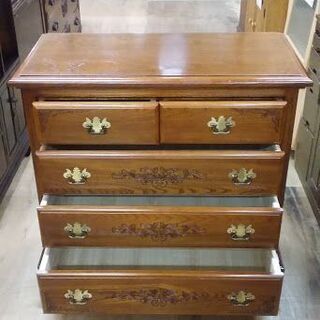 【店舗同時販売中】　クラシカル　木製４段チェスト　線彫り　引出蟻組