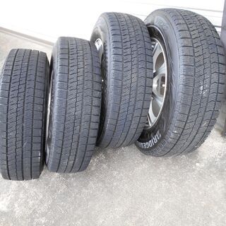 １８５/７０Ｒ１４　スタッドレスタイヤセット アルミホイール付き ４本セット　引取り限定