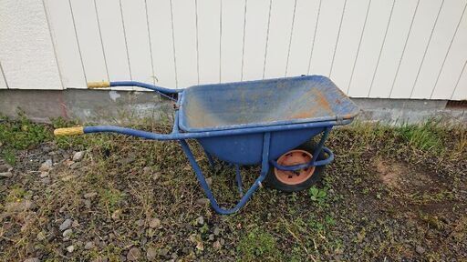 一輪車 ねこ車 あげます なる 弘前学院大前のその他の中古あげます 譲ります ジモティーで不用品の処分