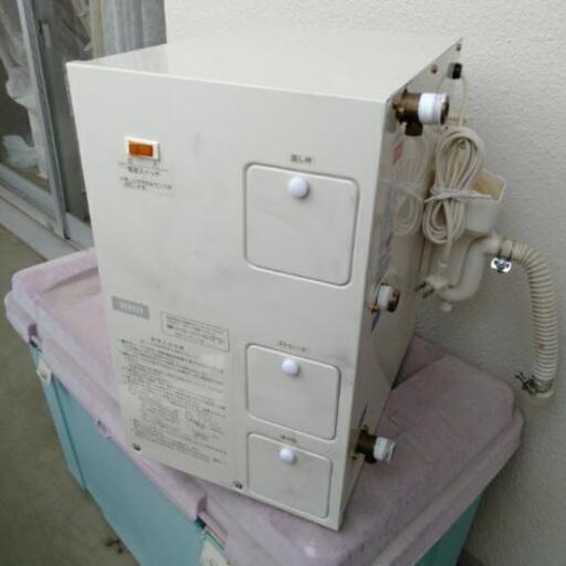 貯湯式 電気温水器(11.7L)