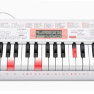 電子ピアノ　カシオ　キーボード