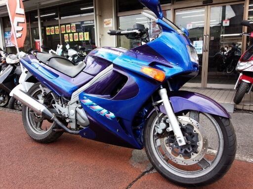 NO.3435　ＺＺＲ２５０　水冷４サイクル８バルブ２気筒２５０ｃｃエンジン　ブルー/パープル　☆彡