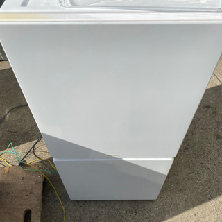 ユーイング冷蔵庫13年式　ハイアール洗濯機13年式5キロ　セット