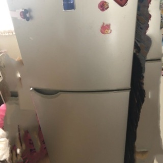 冷蔵庫シャープ140L