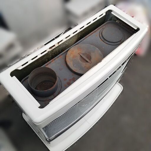 ストーブ 燃焼確認済【トヨトミ】 煙突式 石油ストーブ HR-650B [2011 
