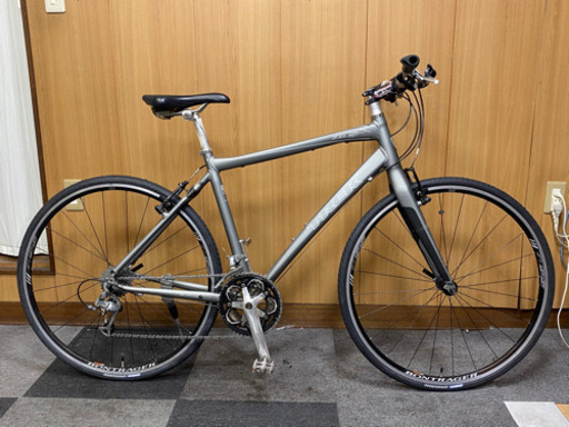 TREK7.6FX カーボンフォーク中古　前後タイヤ新品