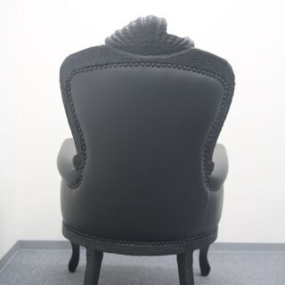 moooi スモークチェア　シングルソファ　本皮　美品　ショールーム展示品　モーイ　高級家具　黒　ブラック　かっこいい