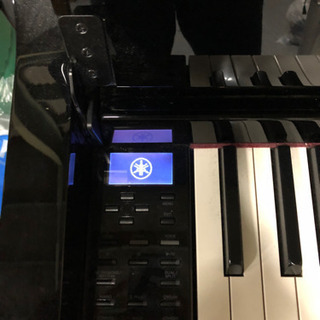 電子ピアノ　CP-585