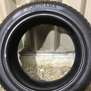 スタッドレスタイヤ　225-50-R18