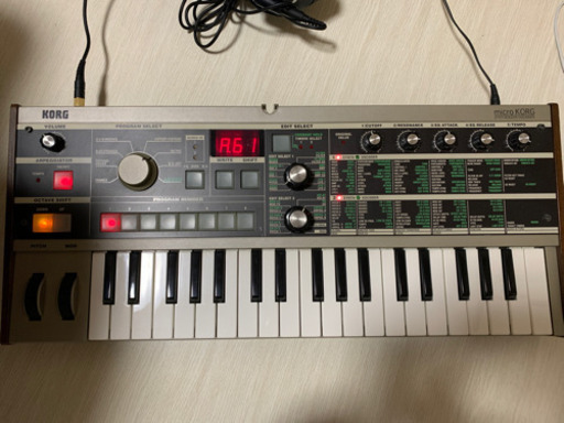 micro KORG シンセサイザー　37建