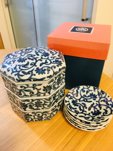 たち吉　新品未使用　三段お重＋取り皿5枚