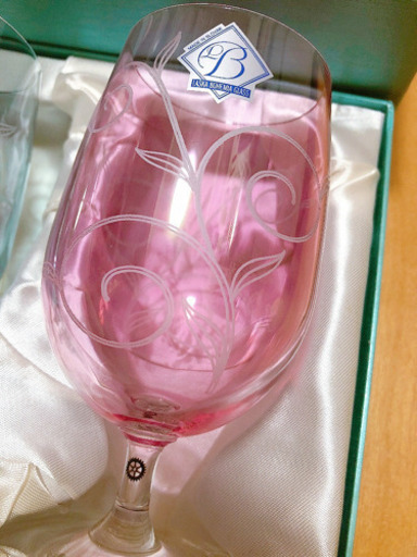 ワイングラス ペア ラスカボヘミアグラスブルーピンク もっぴ 江戸川の食器 コップ グラス の中古あげます 譲ります ジモティーで不用品の処分