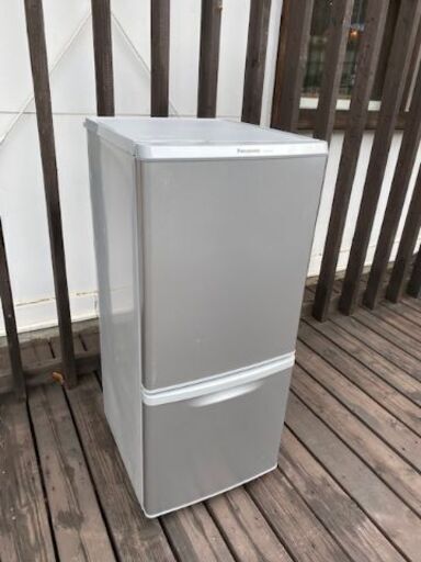 冷蔵庫　パナソニックグレー　138L