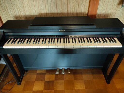 値下げ!!　ローランド 電子ピアノ HP-305