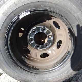 日産　　キャラバン純正　スチールホイール　６穴　１９０/８０Ｒ１５　　ＬＴ