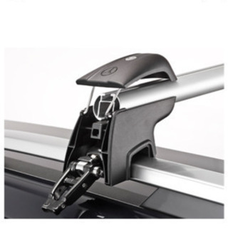 メルセデスベンツ純正ベーシックキャリア　ML(W166)用