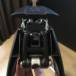 メルセデスベンツ純正ベーシックキャリア　ML(W166)用