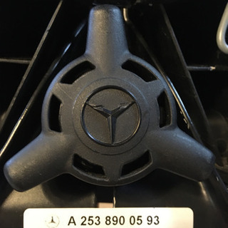 メルセデスベンツGLC純正　ベーシックキャリア